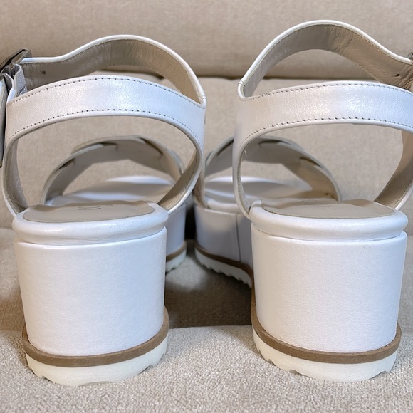 NIB (37) 7 Cordani Calzature pure white open toe ankle str flatform leather gold - Picture 13 of 13